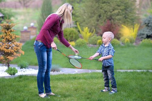 ���L���ʲôҪ��ĸ����Щ�f�������Ӵ���ĸ�H����Щ�s�o����